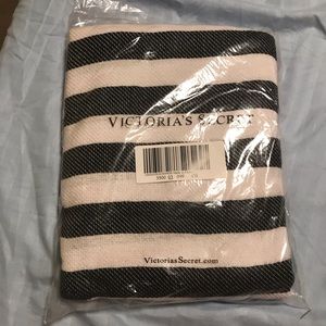 Victoria’s Secret Tassel Beach Blanket